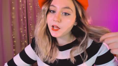 Snapshot of diana_floweri chatting on January 30, 12:37 pm Diana online show from January 30, 12:37 pm