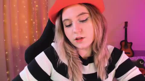 Snapshot of diana_floweri chatting on February 13, 10:12 am Diana online show from February 13, 10:12 am