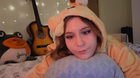 Snapshot of diana_floweri chatting on September 18, 8:27 am Diana online show from September 18, 8:27 am