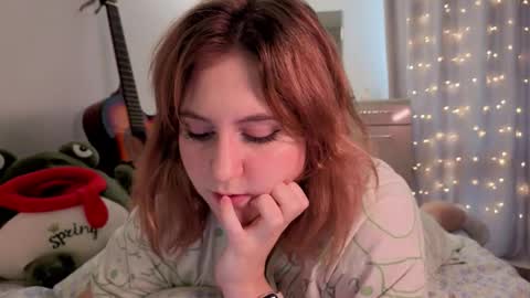 Snapshot of diana_floweri chatting on September 24, 9:45 am Diana online show from September 24, 9:45 am