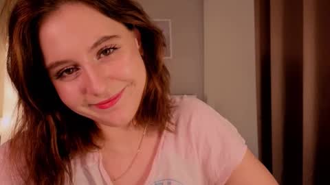 Snapshot of diana_floweri chatting on November 22, 6:56 am Diana online show from November 22, 6:56 am