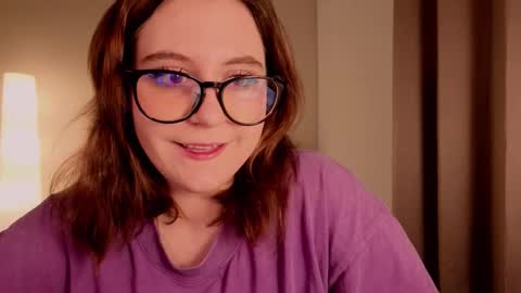 Snapshot of diana_floweri chatting on December 3, 4:09 am Diana online show from December 3, 4:09 am