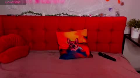 Snapshot of diana_garrett chatting on October 30, 1:40 am Diana  online show from October 30, 1:40 am