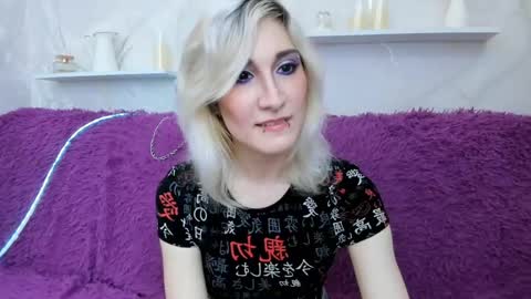 Snapshot of dianabardot chatting on May 30, 10:23 am dianabardot online show from May 30, 10:23 am