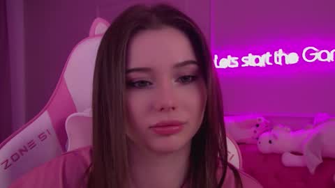 Diana online show from March 3, 6:33 pm