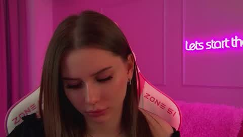 Diana online show from February 5, 7:51 pm