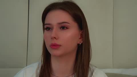 Snapshot of dianabecker chatting on June 8, 6:30 pm Diana online show from June 8, 6:30 pm