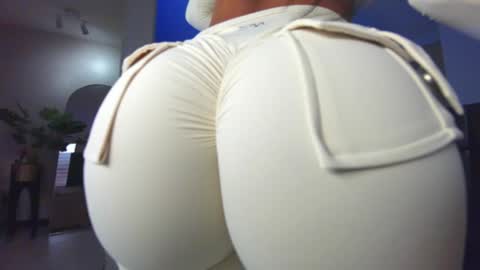 dianac1998 online show from January 7, 9:06 pm