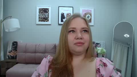 Snapshot of dianakristol chatting on June 20, 6:11 pm Diana online show from June 20, 6:11 pm