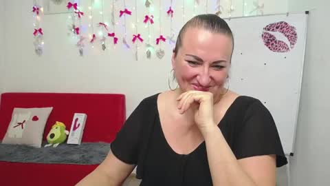 Diana online show from April 21, 6:12 pm