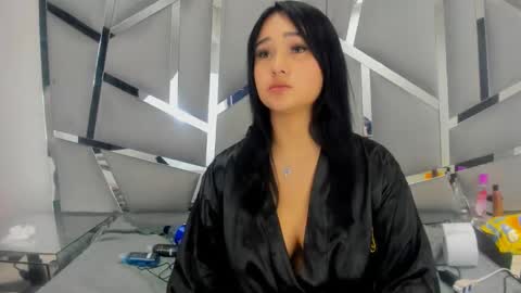 dianarous online show from January 11, 10:29 am