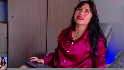 DIANE online show from February 11, 6:57 pm