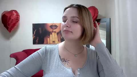 Snapshot of dianemills chatting on February 22, 3:03 pm Diane Mills online show from February 22, 3:03 pm