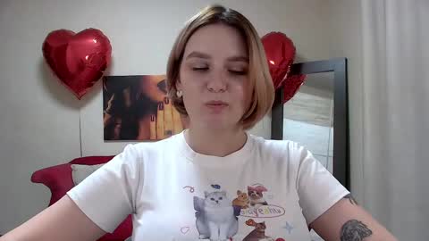 Snapshot of dianemills chatting on February 25, 7:58 pm Diane Mills online show from February 25, 7:58 pm