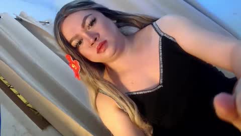 Dianne online show from April 14, 6:14 pm