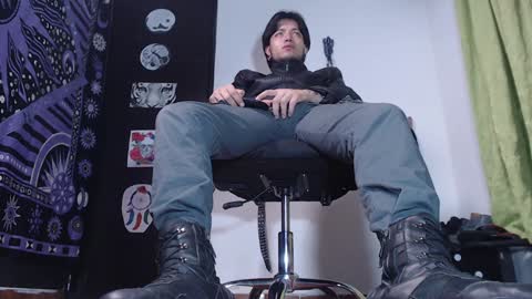 DICAPRIO online show from December 12, 11:58 pm