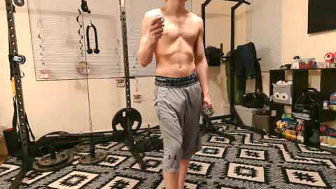 Snapshot of dick_and_muscle chatting on February 24, 5:22 am Dick And Muscle online show from February 24, 5:22 am