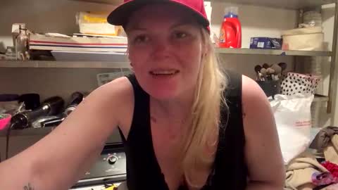 Beau online show from April 22, 5:21 am