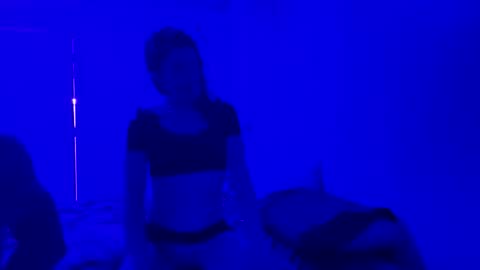 dickerdown1221 online show from December 20, 11:28 am