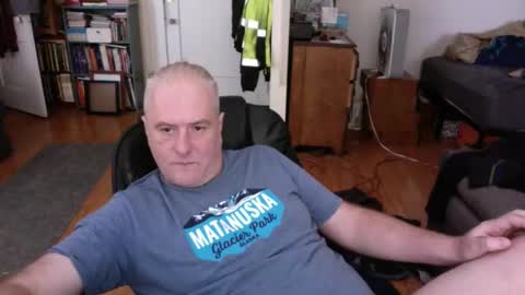 Snapshot of dickflasher5 chatting on December 19, 7:18 pm Richard Fleischer online show from December 19, 7:18 pm