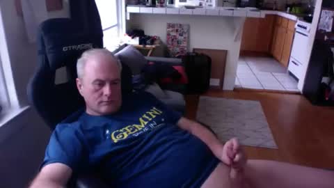 Snapshot of dickflasher5 chatting on February 9, 5:06 pm Richard Fleischer online show from February 9, 5:06 pm