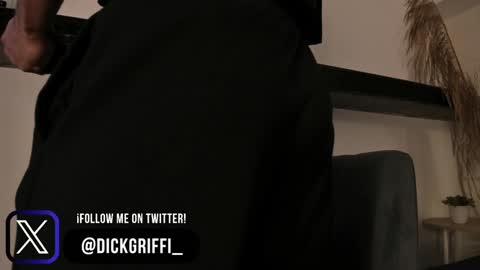 Snapshot of dickgriffith chatting on January 14, 11:42 am Dick Griffith online show from January 14, 11:42 am