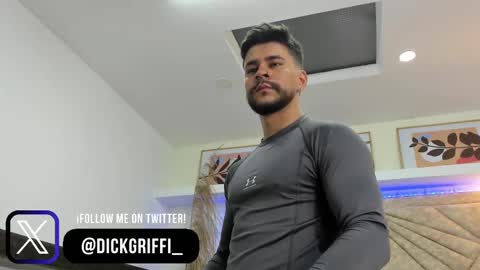 Snapshot of dickgriffith chatting on February 12, 11:40 am Dick Griffith online show from February 12, 11:40 am