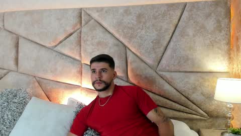 Snapshot of dickgriffith chatting on March 8, 10:43 am Dick Griffith online show from March 8, 10:43 am