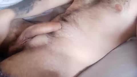 Snapshot of dicknbear chatting on April 9, 1:16 pm dicknbear online show from April 9, 1:16 pm