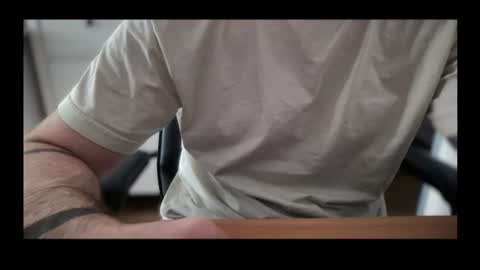 Snapshot of dicky_cage chatting on July 20, 1:35 pm dicky cage online show from July 20, 1:35 pm