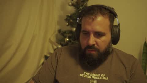 Snapshot of dicristalino chatting on December 16, 1:42 am Cristian Dipolino online show from December 16, 1:42 am