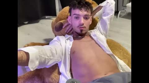 DiegoSx online show from April 8, 11:16 pm