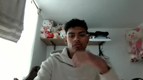 diegoafp online show from May 4, 10:39 pm