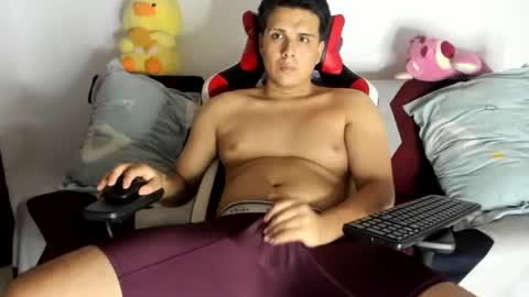 alexerdiego online show from June 13, 12:08 am