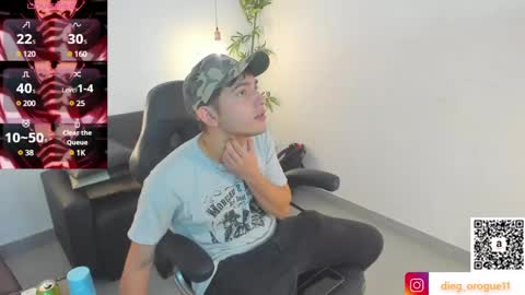 Snapshot of diegorogue_ chatting on December 2, 1:02 pm Diego rogue online show from December 2, 1:02 pm