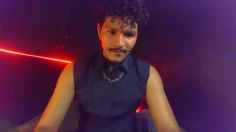 diemond_latinx98 online show from March 8, 11:03 am