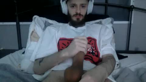 digbicknik online show from February 5, 3:20 pm