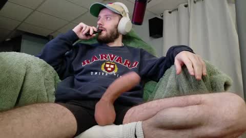 Snapshot of digbicknik chatting on May 13, 3:04 am digbicknik online show from May 13, 3:04 am