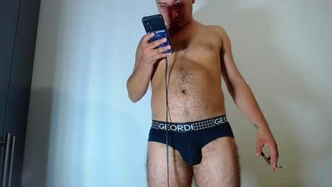 diiego_xxx online show from December 5, 11:40 pm