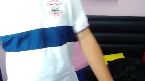 diiego_xxx online show from February 21, 4:40 am