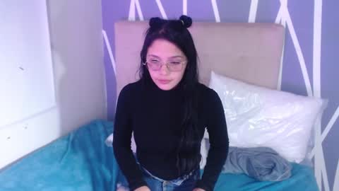 Ximena  online show from December 7, 4:42 am