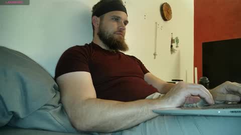 Daddy online show from December 16, 1:05 pm