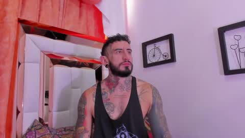 Snapshot of dilan_scootk_ chatting on May 18, 2:45 pm dilan_scootk_ online show from May 18, 2:45 pm