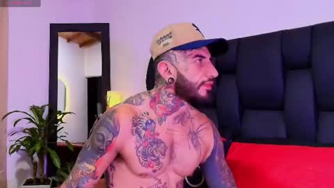 Snapshot of dilan_scootk_j chatting on August 1, 7:46 pm Dilan Scootk online show from August 1, 7:46 pm