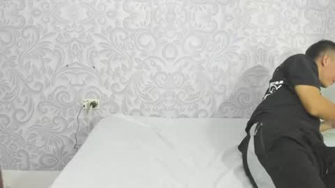Snapshot of dilanandking chatting on April 9, 1:49 pm dilanandking online show from April 9, 1:49 pm