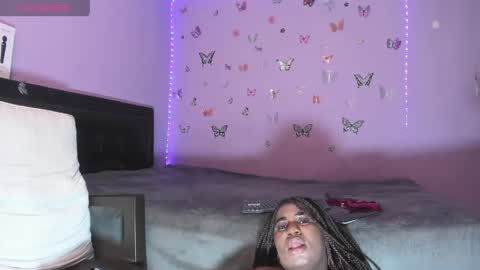 Snapshot of dilay__x chatting on May 2, 11:10 pm dilay__x online show from May 2, 11:10 pm