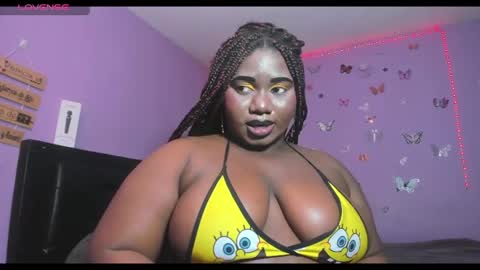 Snapshot of dilay__x chatting on May 16, 5:04 am dilay__x online show from May 16, 5:04 am