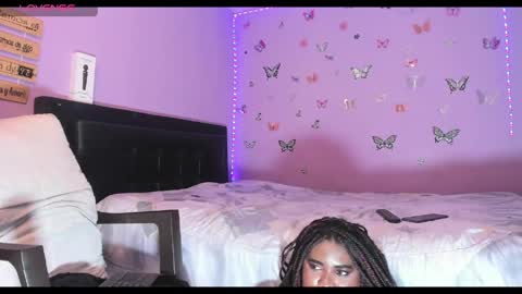 Snapshot of dilay__x chatting on May 23, 7:02 am dilay__x online show from May 23, 7:02 am