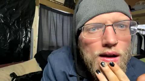 Daddy online show from January 10, 6:42 pm