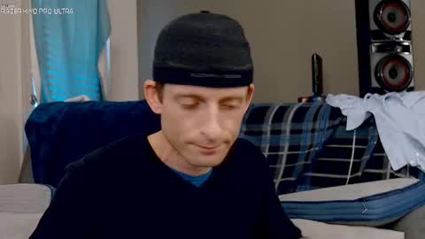 Snapshot of dilldough405 chatting on November 14, 5:00 pm Dilldough405 online show from November 14, 5:00 pm